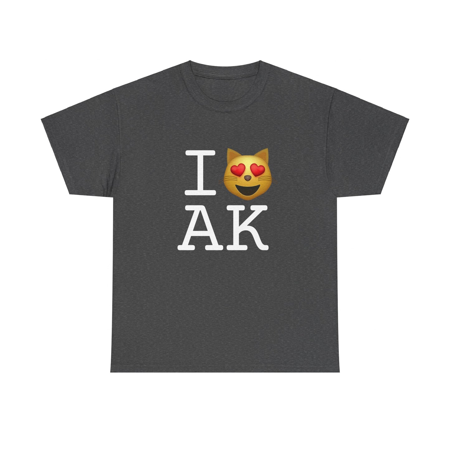 "I'm a Cat that Loves Alaska" Tee