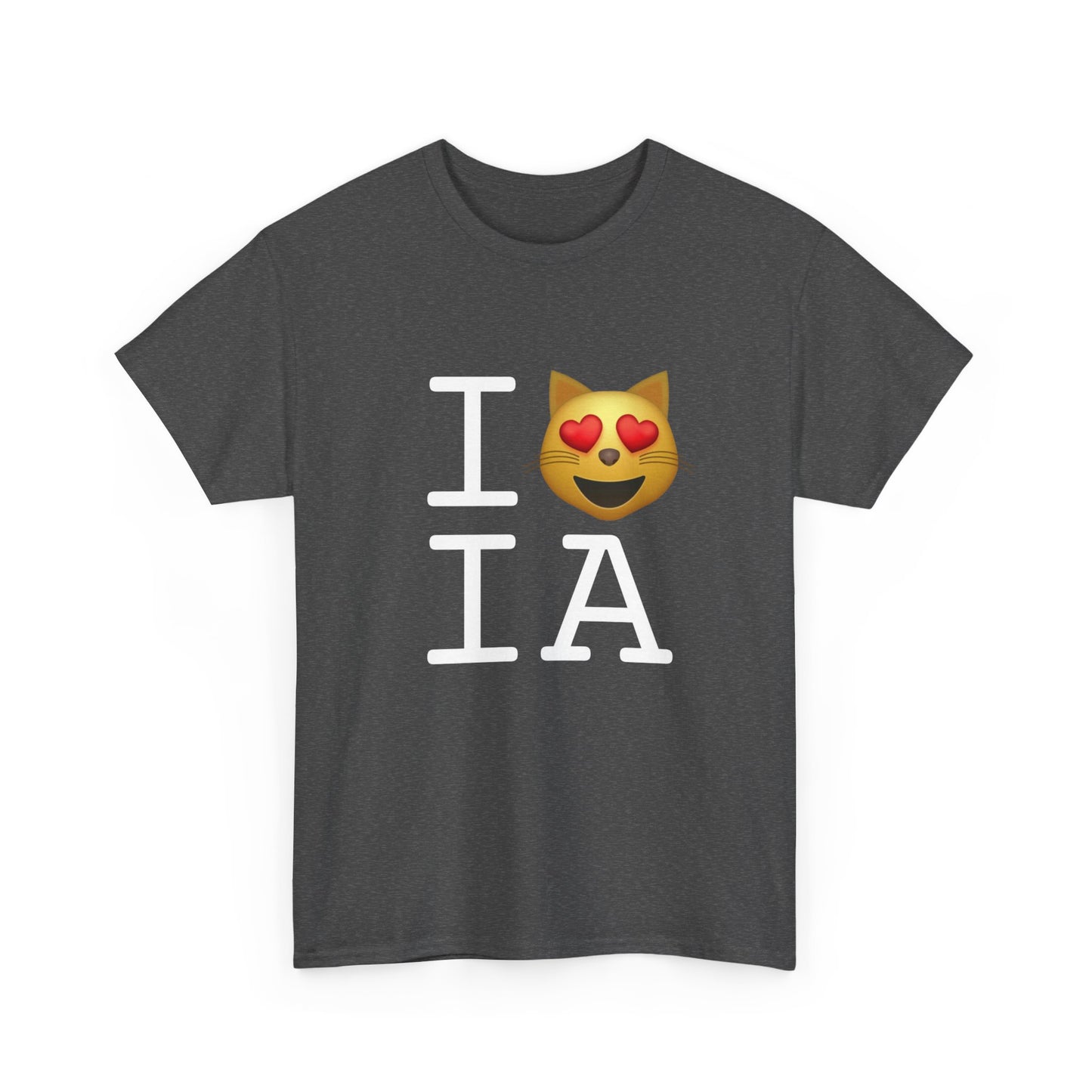 "I'm a Cat that Loves Iowa" Tee