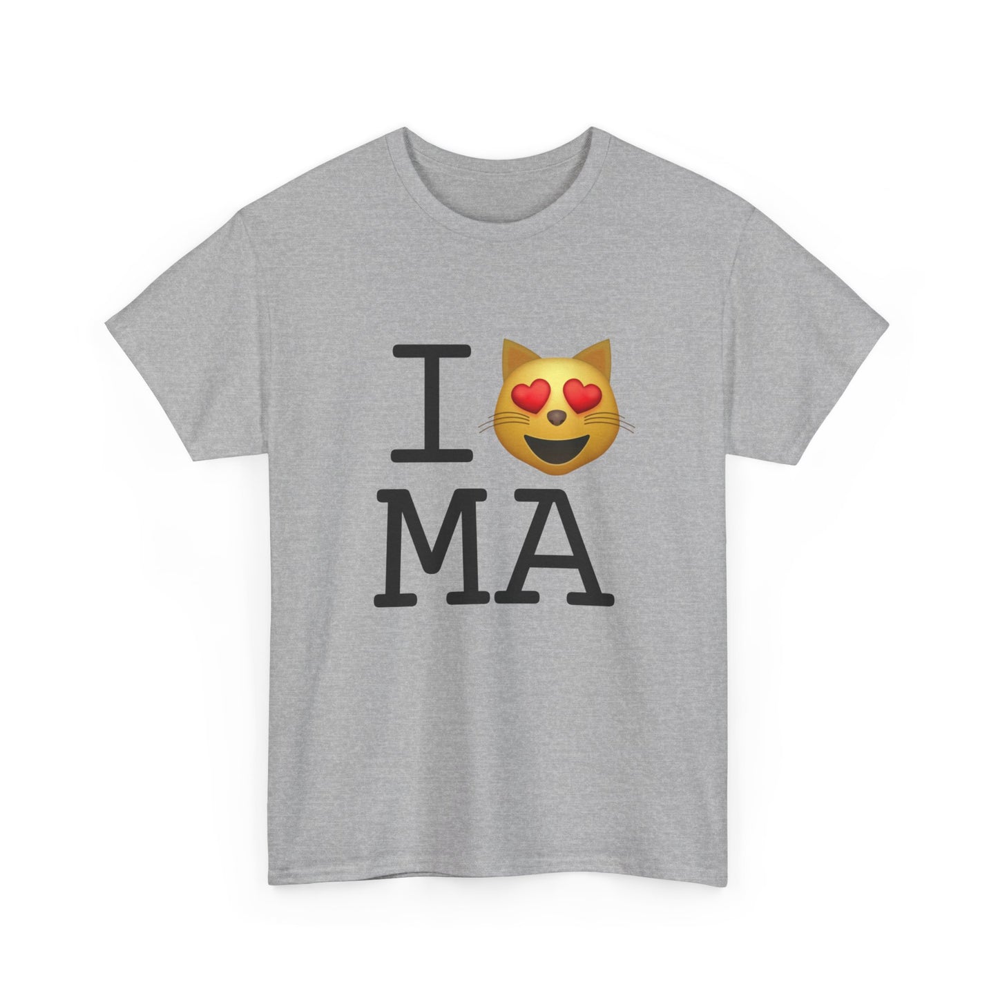 "I'm a Cat that Loves Massachusetts" Tee