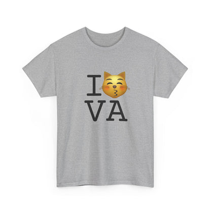 "I'm a Kissing Cat toward Virginia" Tee