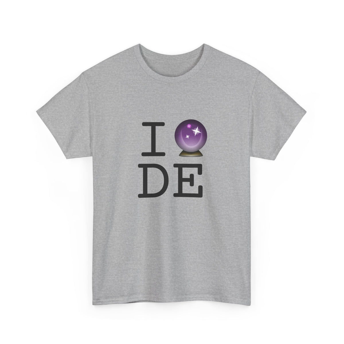 "I Predict the Future (Crystal Ball) of Delaware" Tee