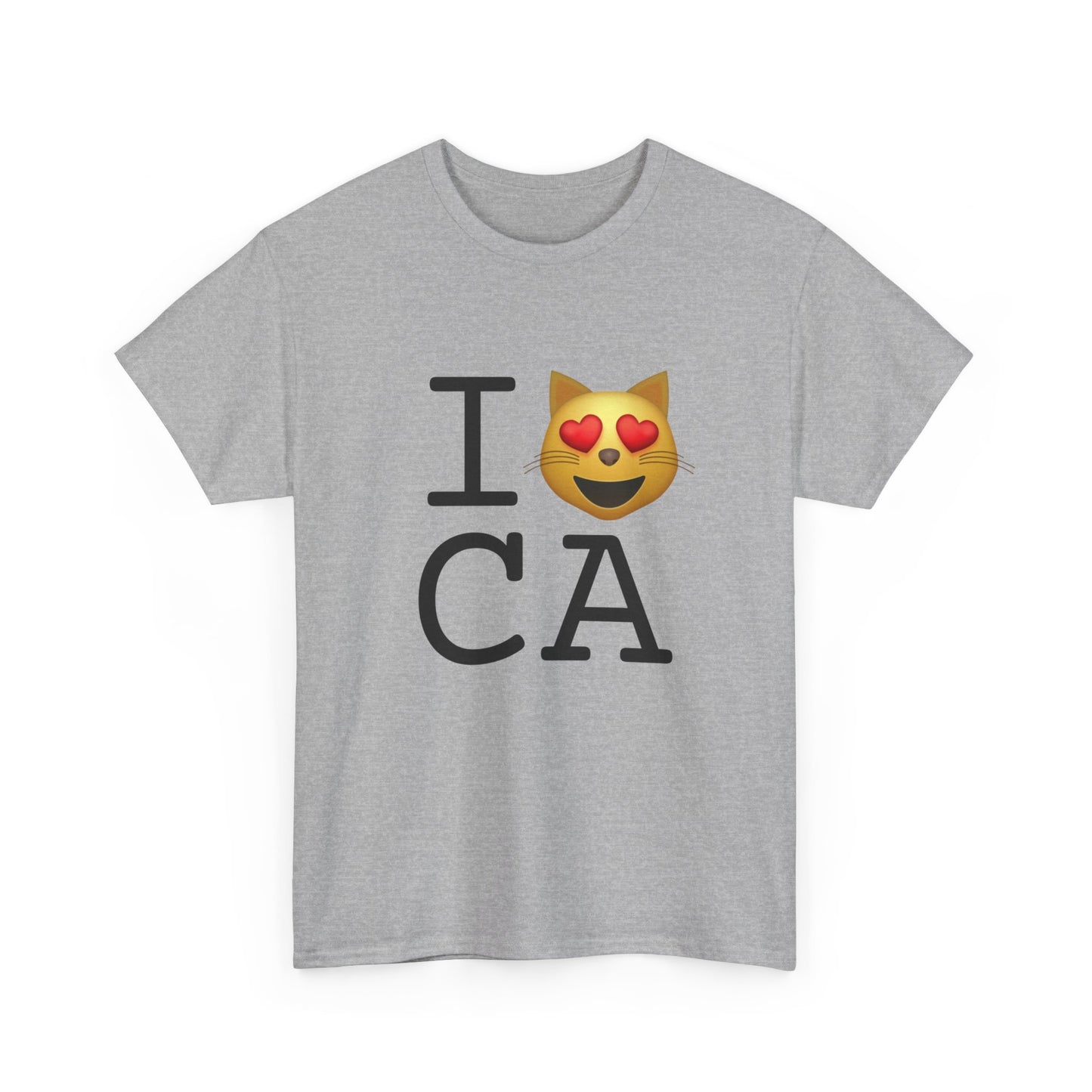 "I'm a Cat that Loves California" Tee