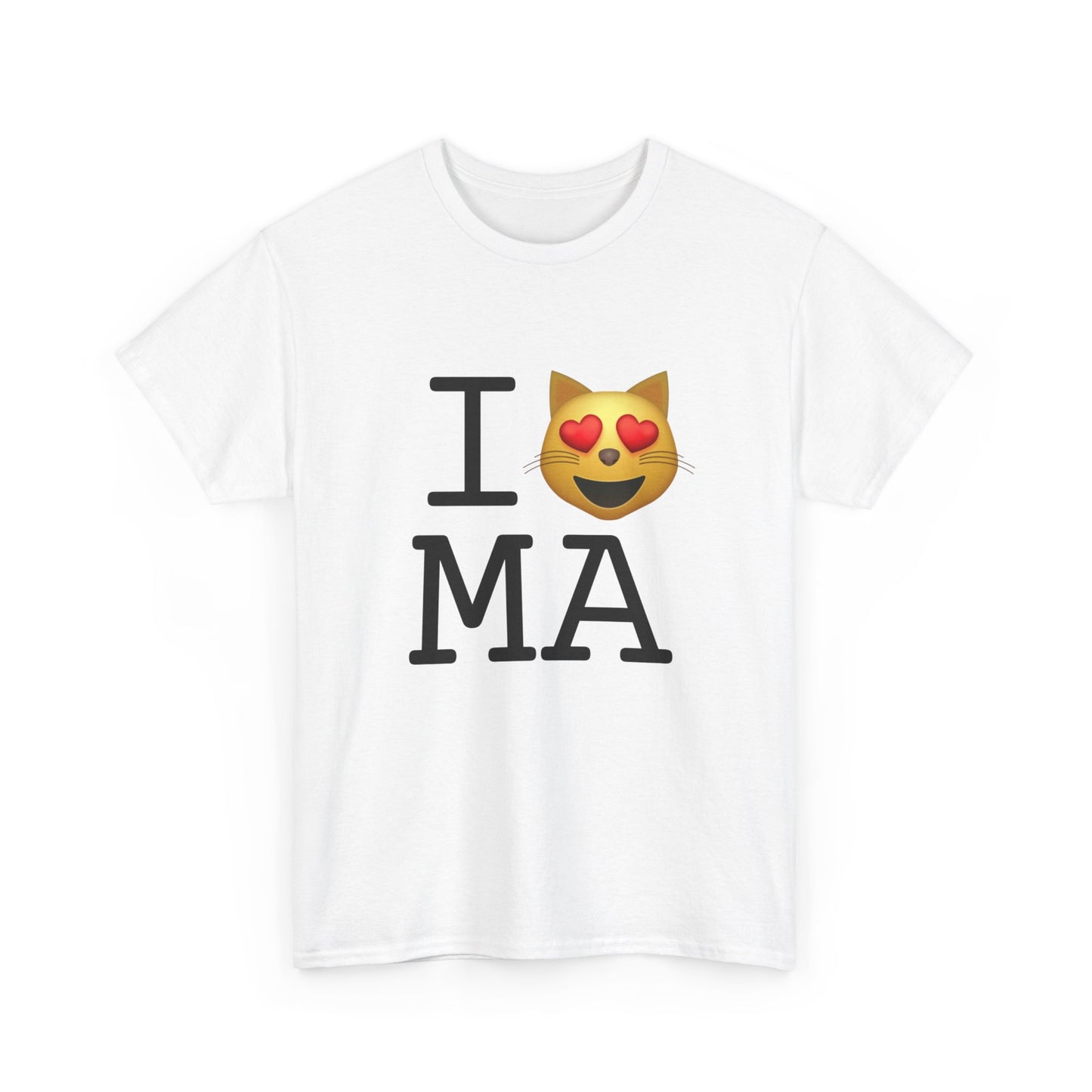 "I'm a Cat that Loves Massachusetts" Tee