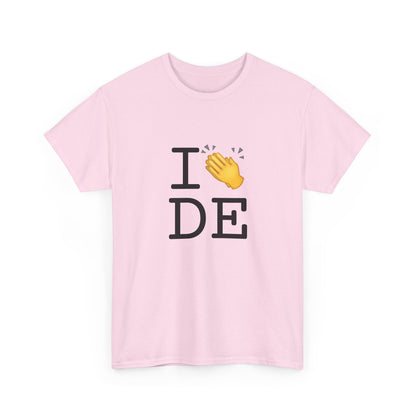 "I Applaud Delaware" Tee