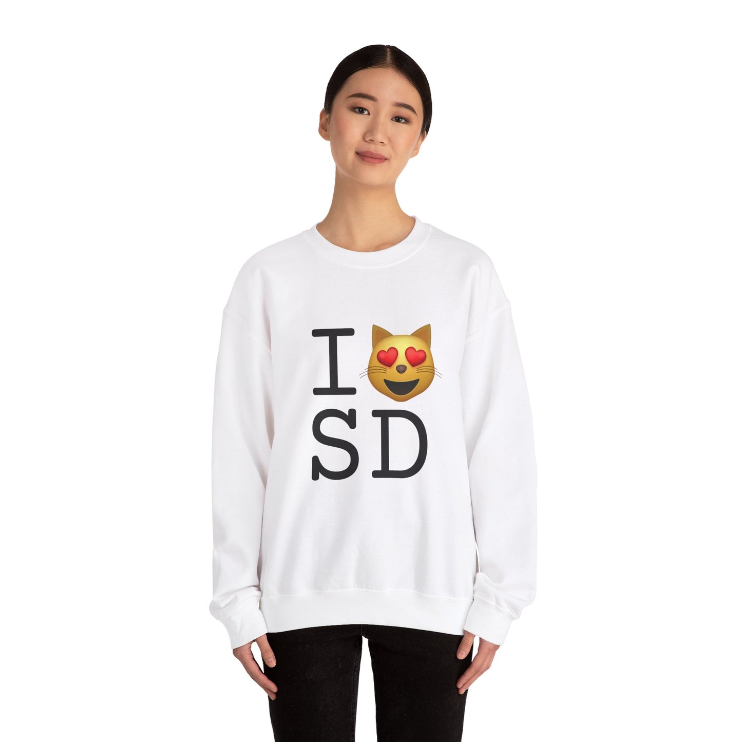 "I'm a Cat that Loves South Dakota" Sweatshirt