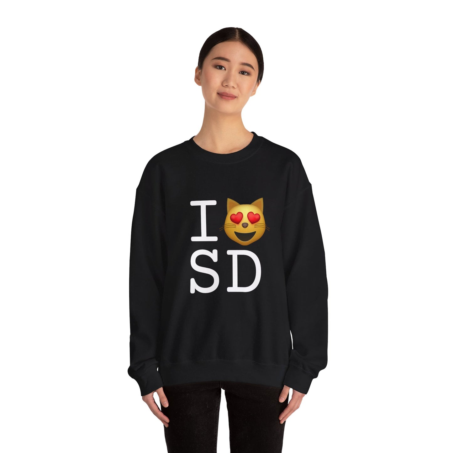 "I'm a Cat that Loves South Dakota" Sweatshirt