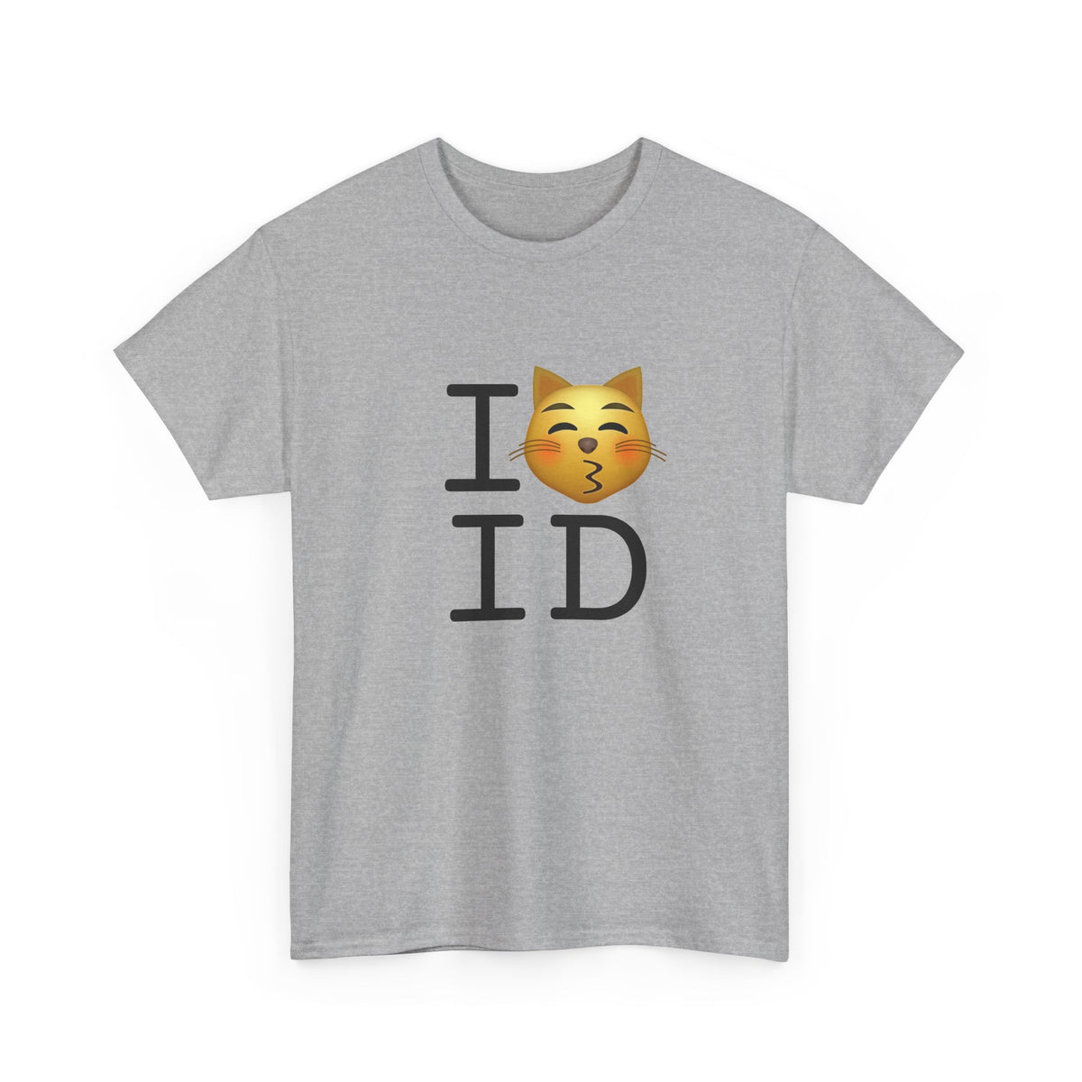 "I'm a Kissing Cat toward Idaho" Tee