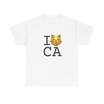 "I'm a Kissing Cat toward California" Tee