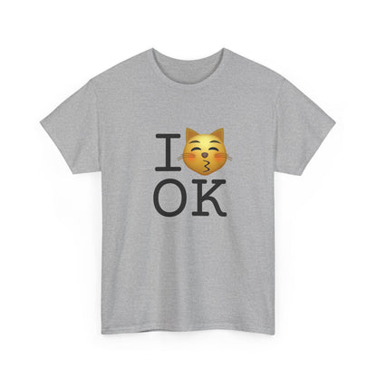"I'm a Kissing Cat toward Oklahoma" Tee